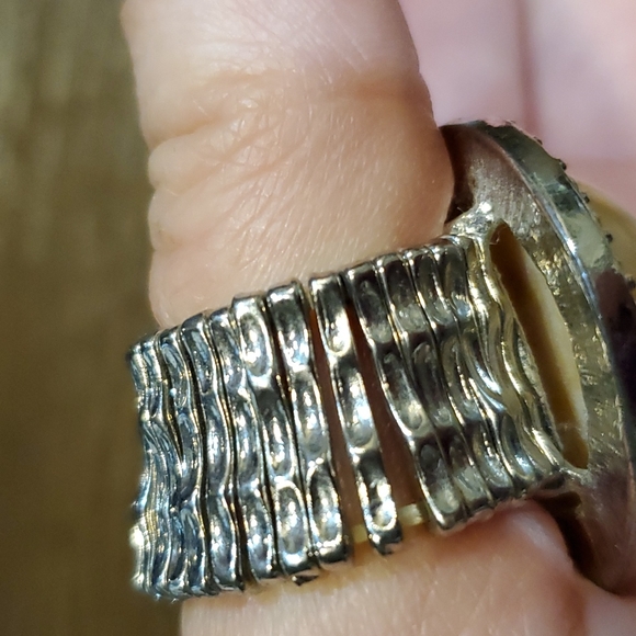 Loft Ring - Picture 3 of 5